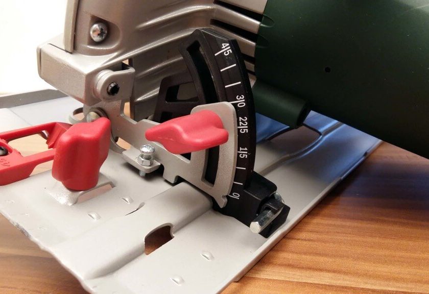 Funktionen einer Handkreissäge