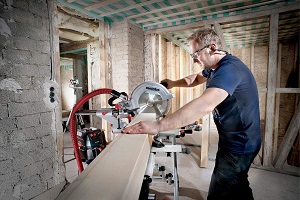 Kappsäge mit 100 mm Schnitttiefe