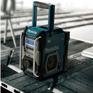 Makita MR003GZ